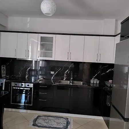 Centrum Apartment Sarande