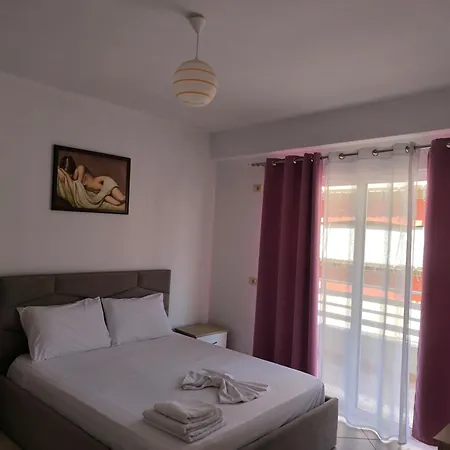 Centrum Apartment Sarande